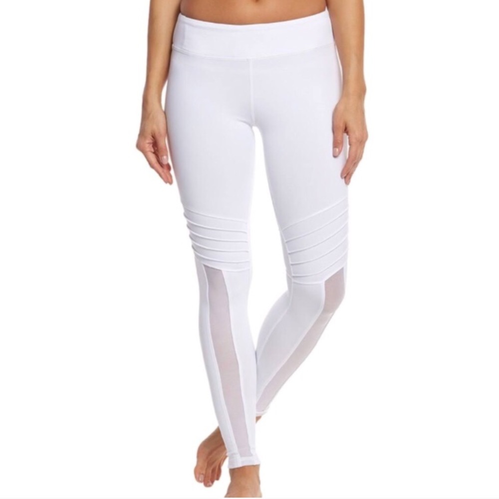 Trina Turk geo fitness legging 🦄